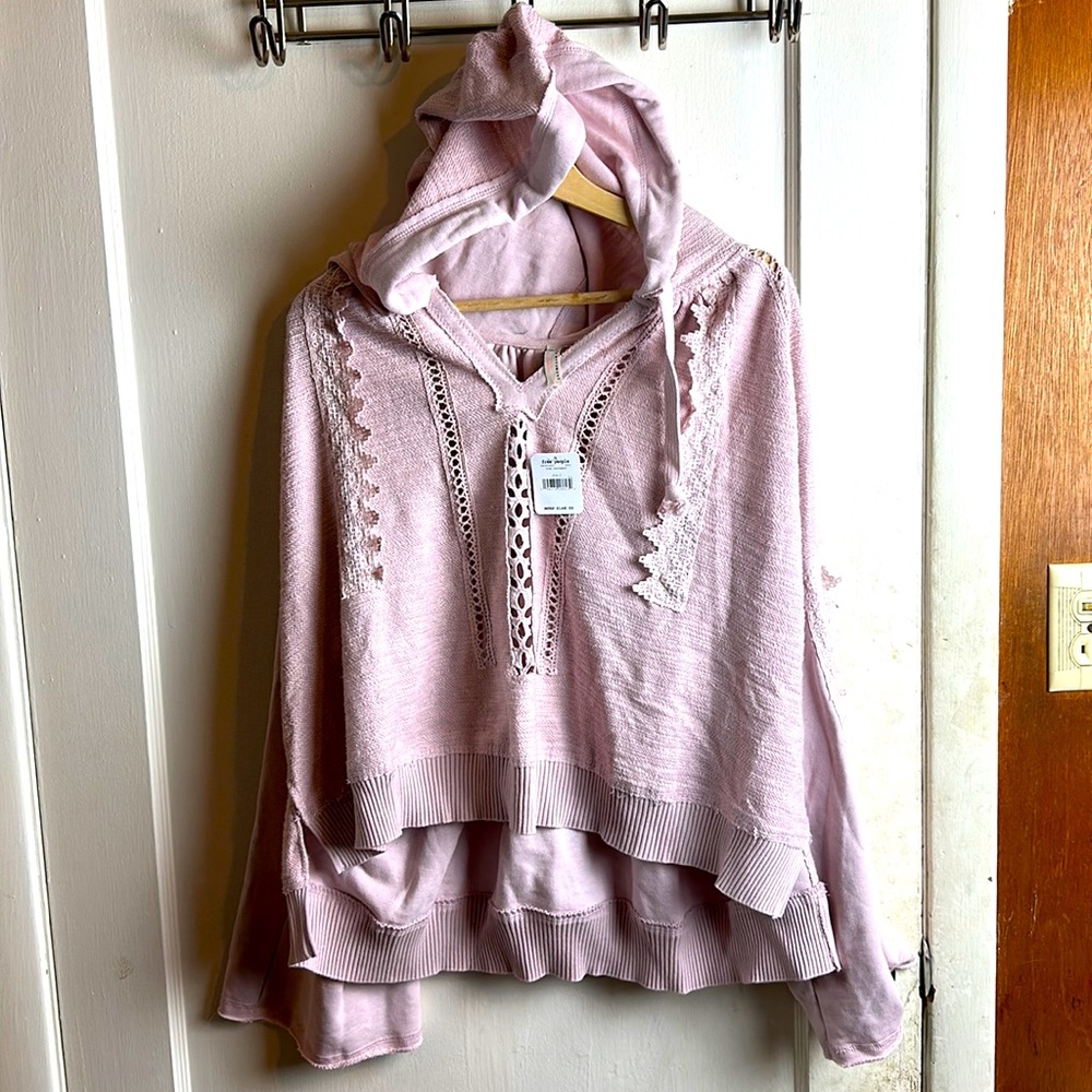 Free People Pink Hooded Sweater 
* Re-posh *. No tags. Worn once.